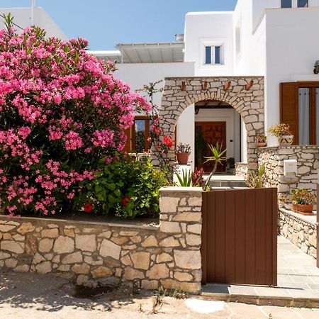 Althea Paros Lejlighedshotel Náousa Eksteriør billede